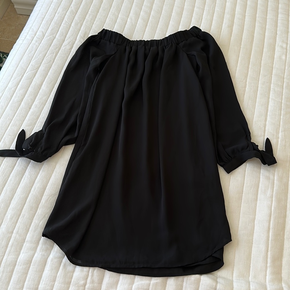 Express Black Off The Shoulder Dress Size XS
